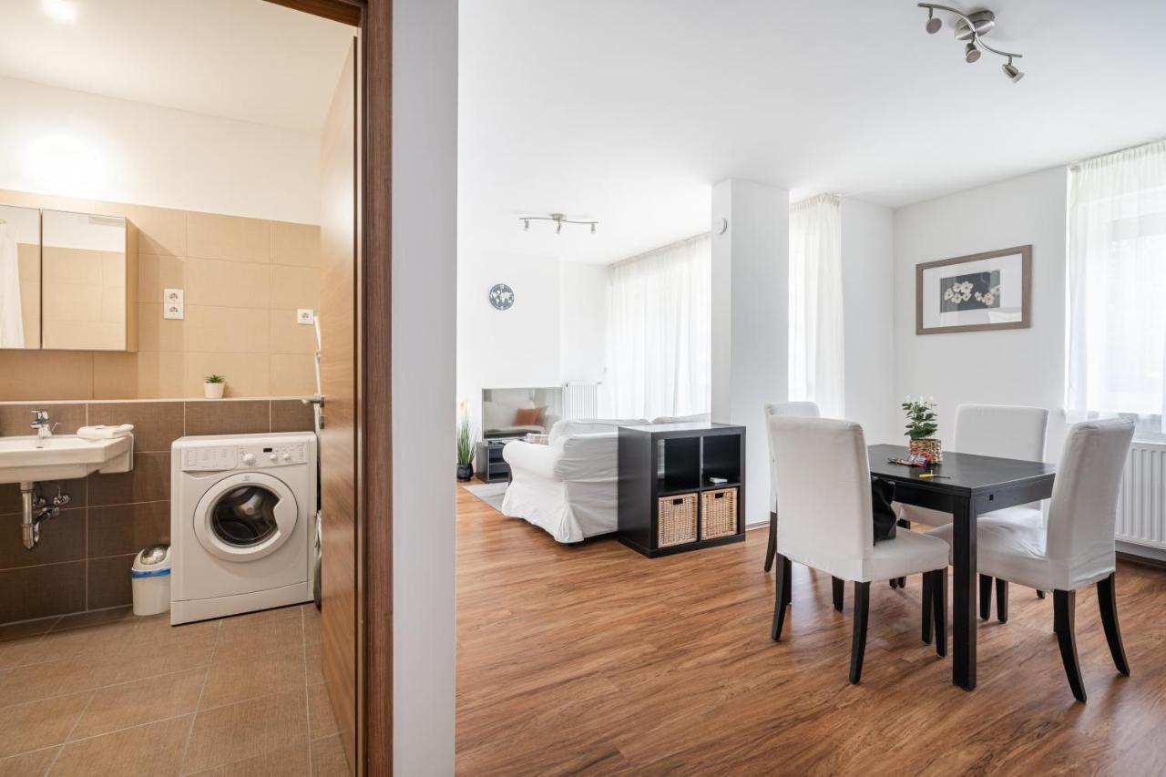 White Cascade Realty Apartment Budapest Exterior photo